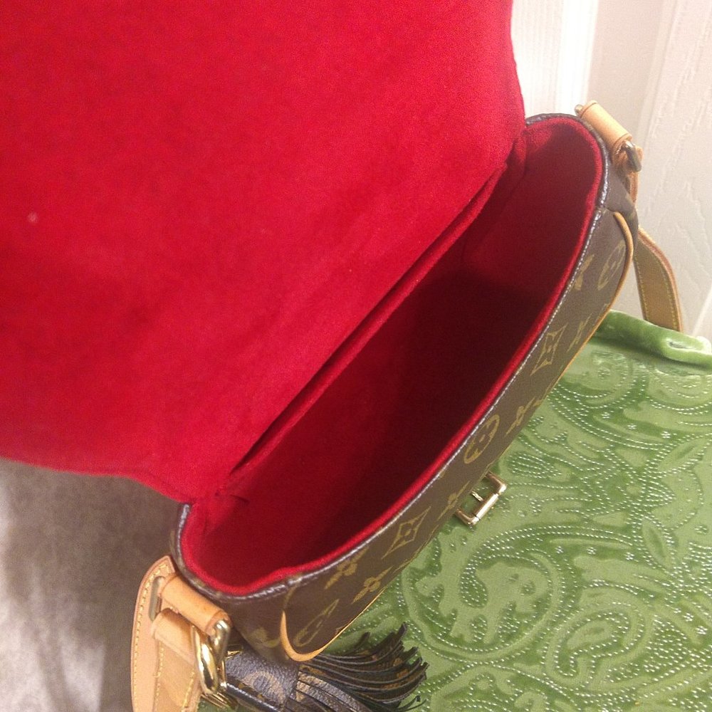 Louis Vuitton Monogram Tambourine - Picture 12 of 16